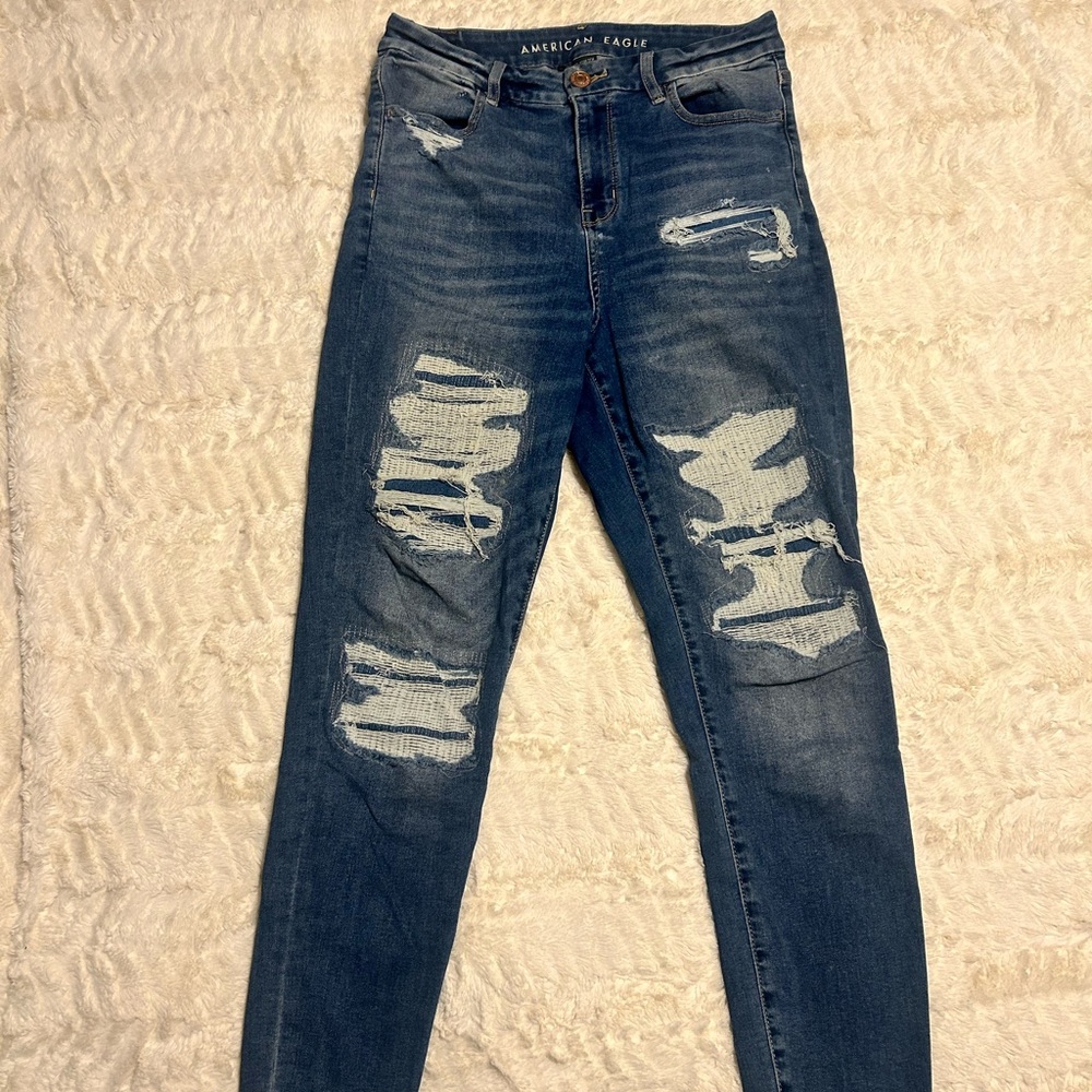 American Eagle Distressed Women’s Jeans | Size 10 Regular